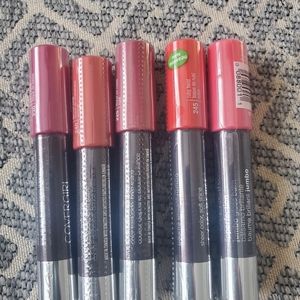 NWT Covergirl 5 lipperfection gloss balm
